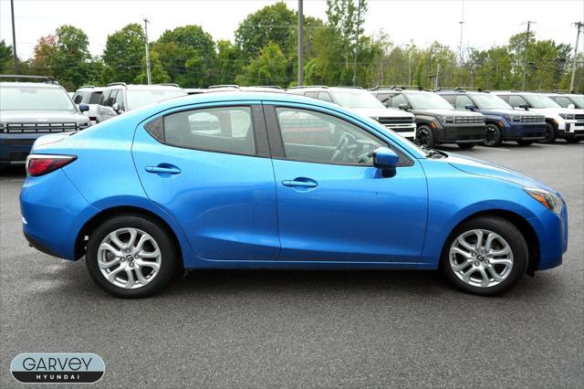 2017 Toyota Yaris - $14,830