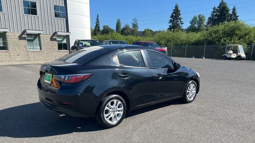 2018 Toyota Yaris iA Base