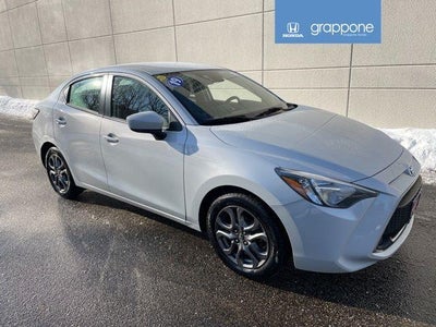 2019 Toyota Yaris L 4DR Sedan 6M
