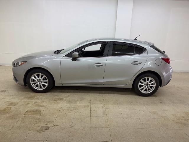 2016 MAZDA MAZDA3 - $11,988