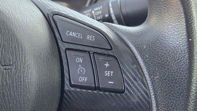 2015 Mazda Mazda3 i Sport