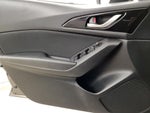 2016 Mazda3 Thumbnail 12