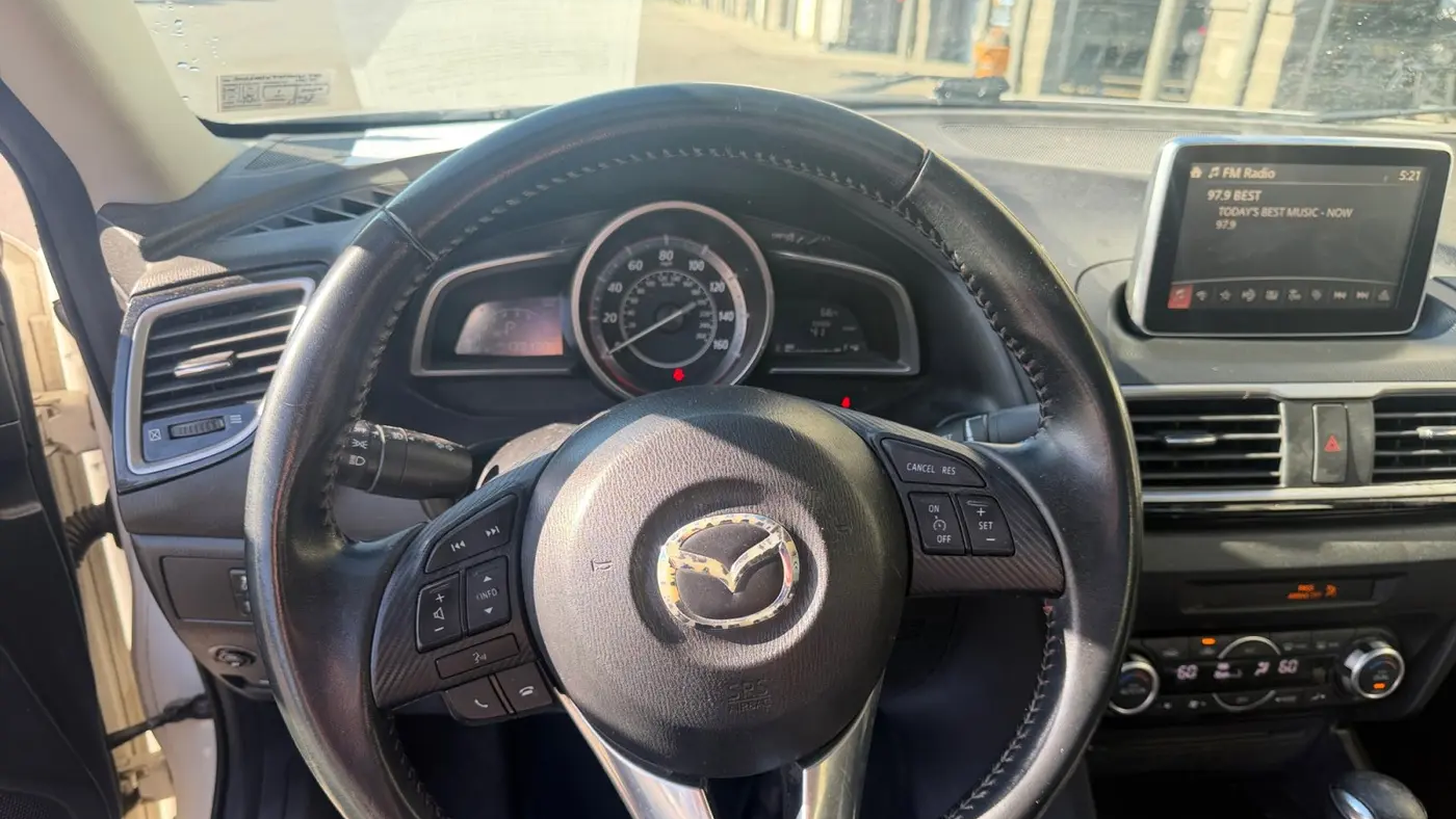 2015 Mazda Mazda3 i Touring