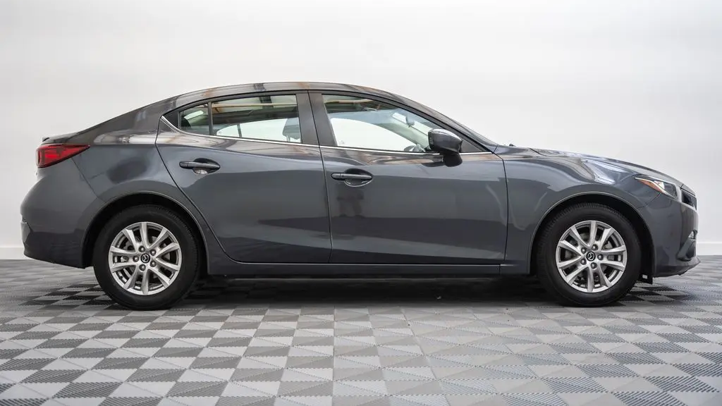 2015 Mazda Mazda3 i Grand Touring