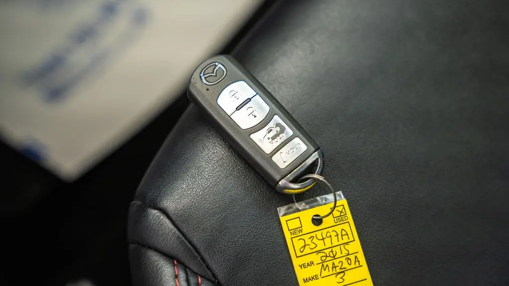 2015 Mazda Mazda3 i Grand Touring