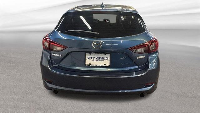 2018 Mazda Mazda3 Touring