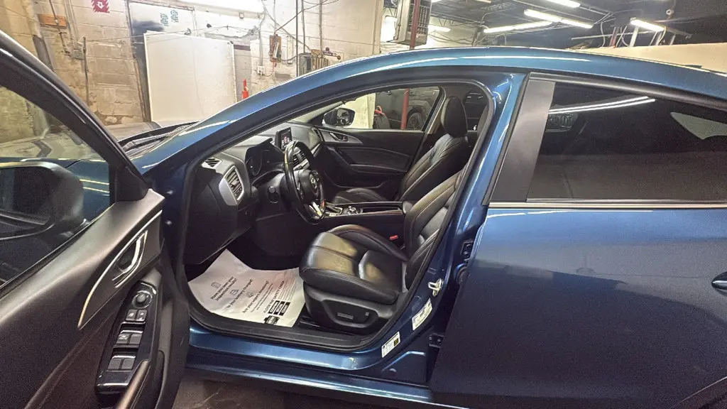 2018 MAZDA MAZDA3 - $18,218