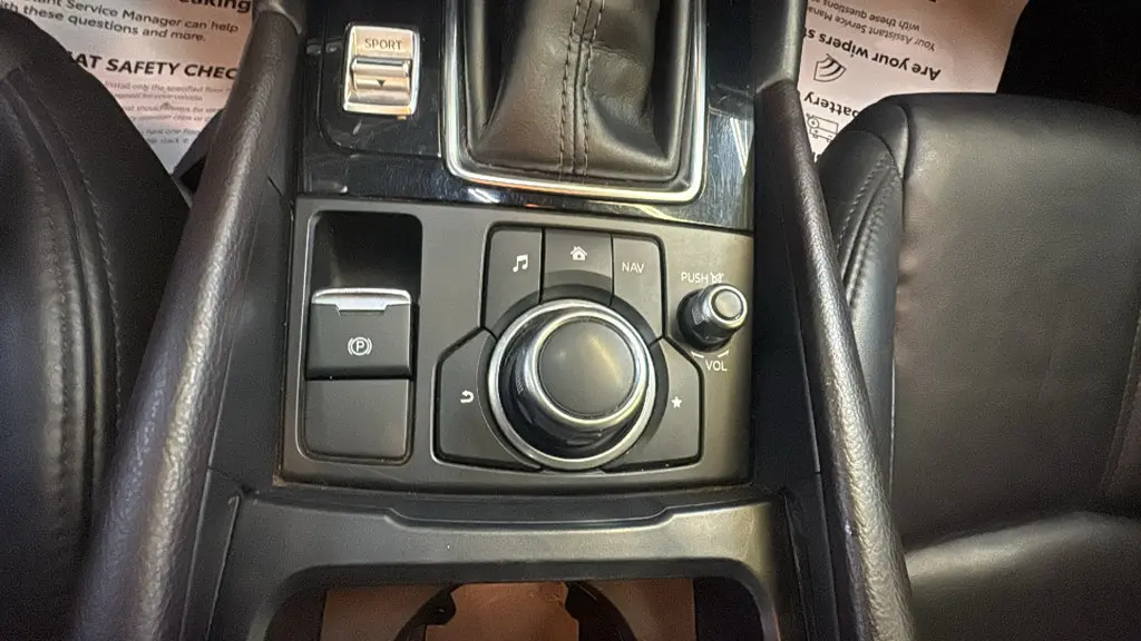 2018 MAZDA MAZDA3 - $18,218