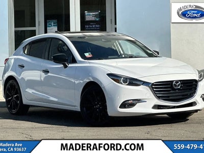 Photo of a 2017 Mazda MAZDA3 Grand Touring 4DR Hatchback 6A for sale