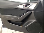 2017 Mazda3 Thumbnail 12