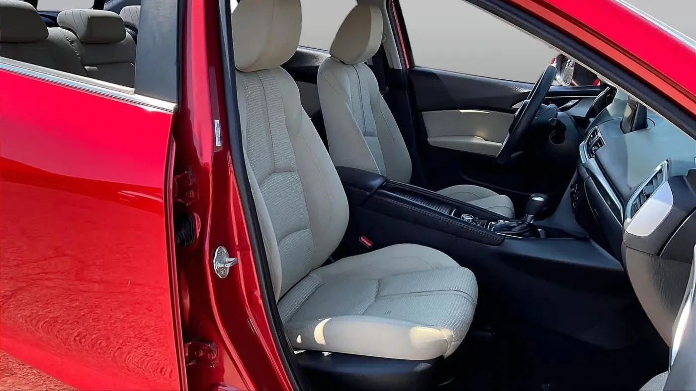 2018 Mazda Mazda3 Sport
