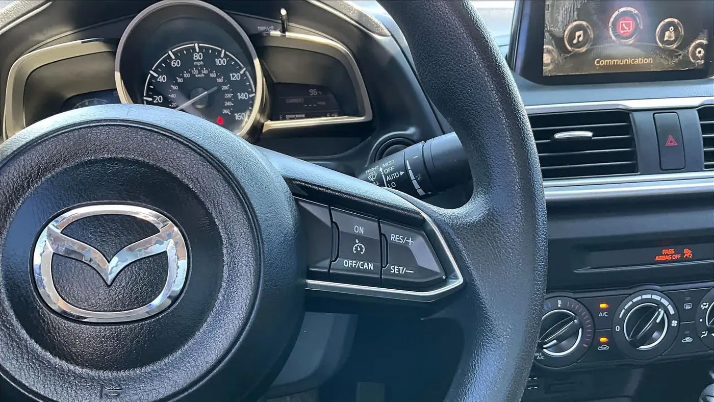 2018 Mazda Mazda3 Sport
