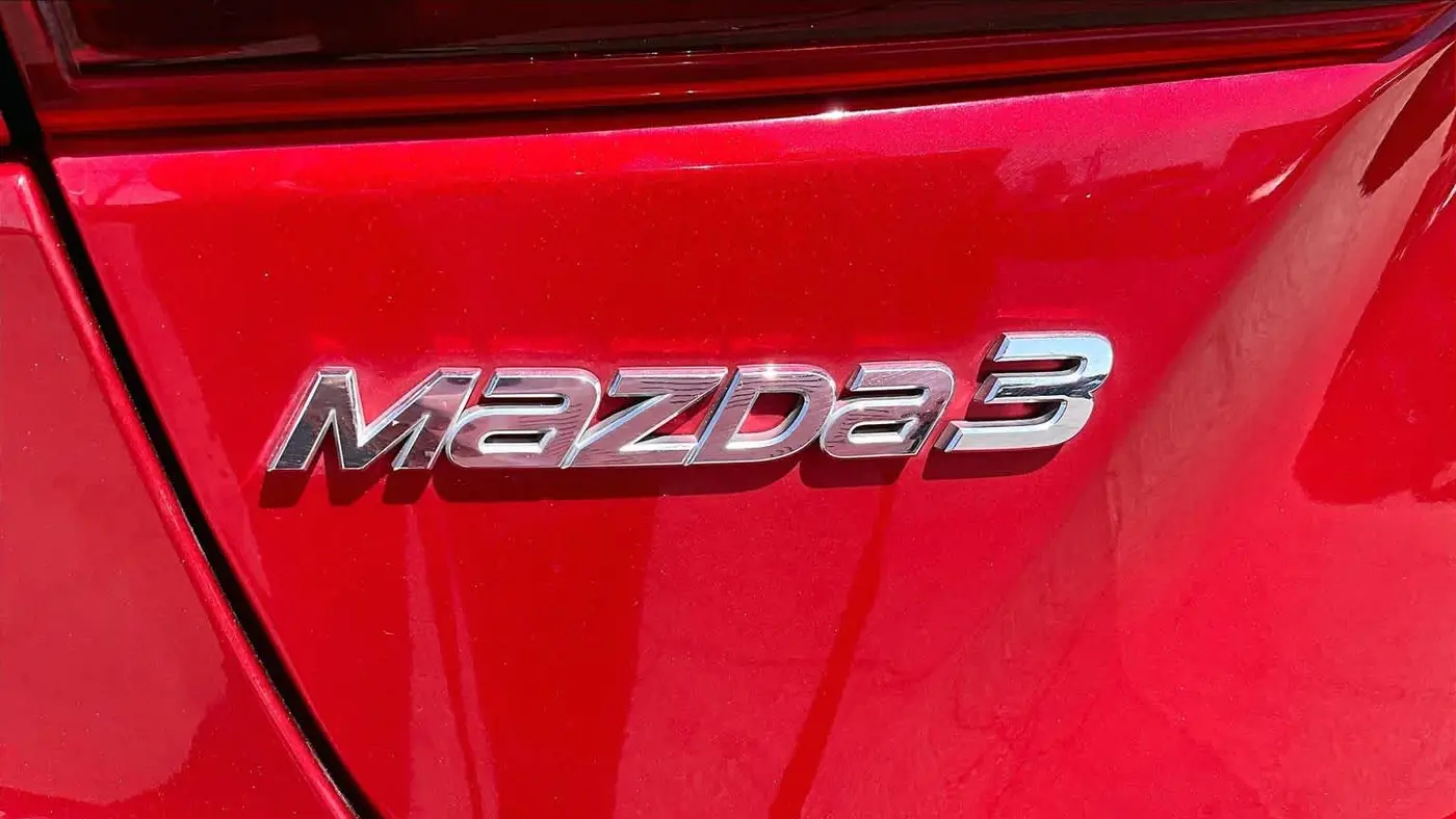 2018 Mazda Mazda3 Sport