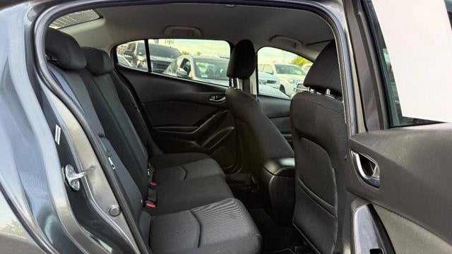 2017 Mazda Mazda3 Sport