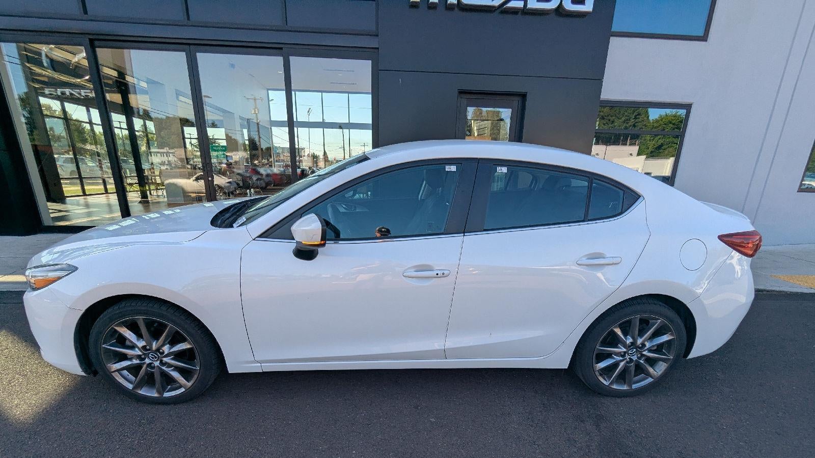 2018 Mazda Mazda3 Touring