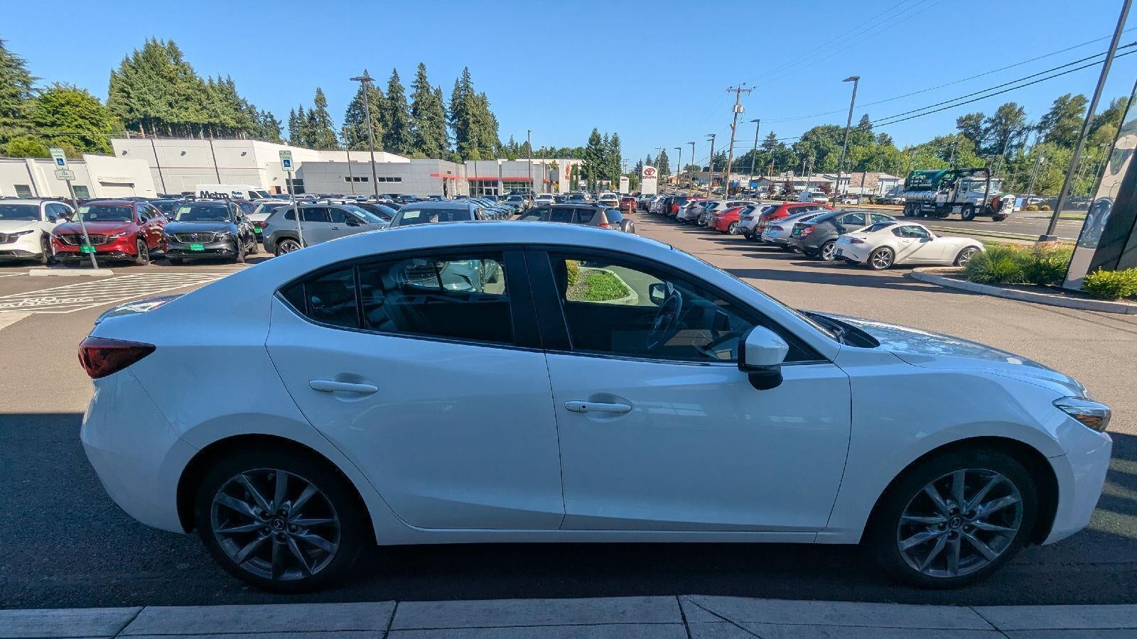 2018 Mazda Mazda3 Touring