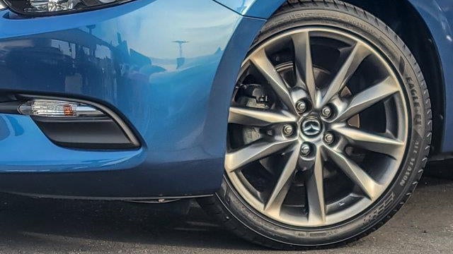 2018 Mazda Mazda3 Touring