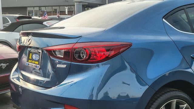 2018 Mazda Mazda3 Touring