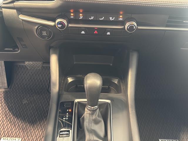 2025 MAZDA MAZDA3 - $19,800