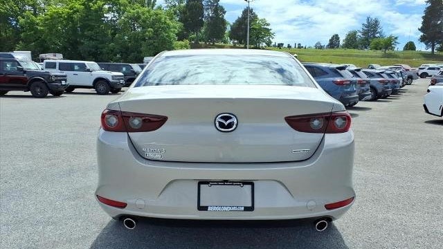 2022 Mazda Mazda3 Sedan Preferred