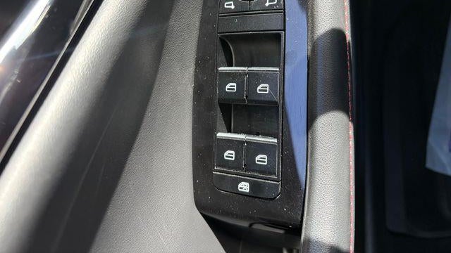 2023 Mazda Mazda3 Sedan 2.5 S Carbon Edition