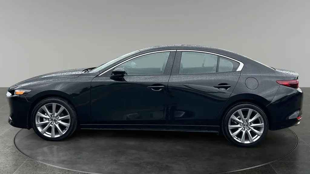 2023 Mazda Mazda3 Sedan 2.5 S Carbon Edition
