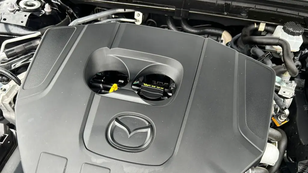 2023 Mazda Mazda3 Sedan 2.5 S Carbon Edition