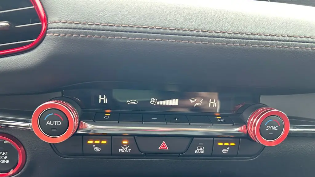 2023 Mazda Mazda3 Sedan 2.5 S Carbon Edition