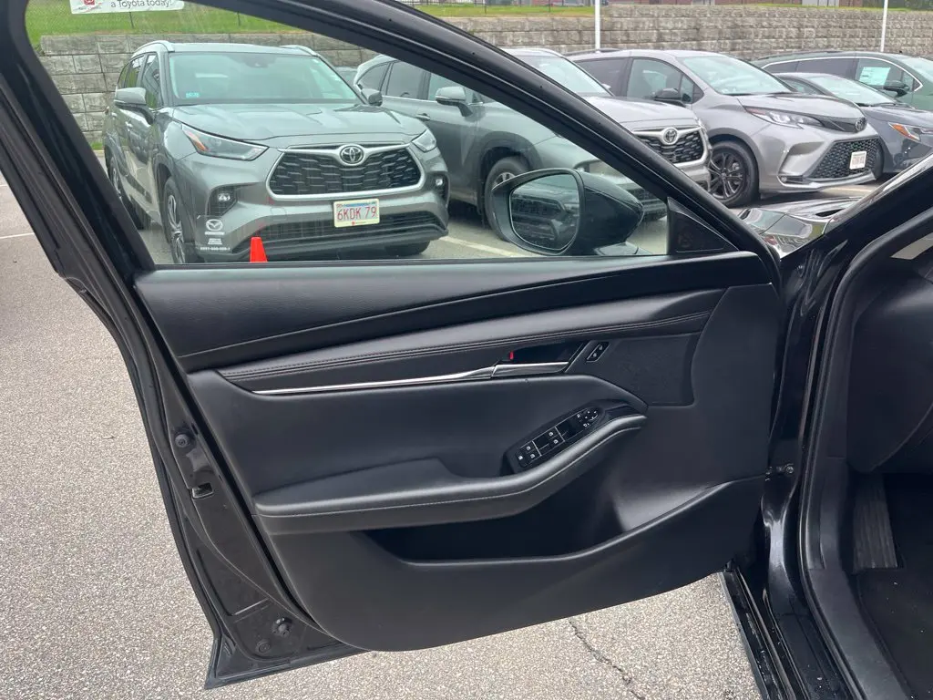 2024 MAZDA MAZDA3 - $19,799