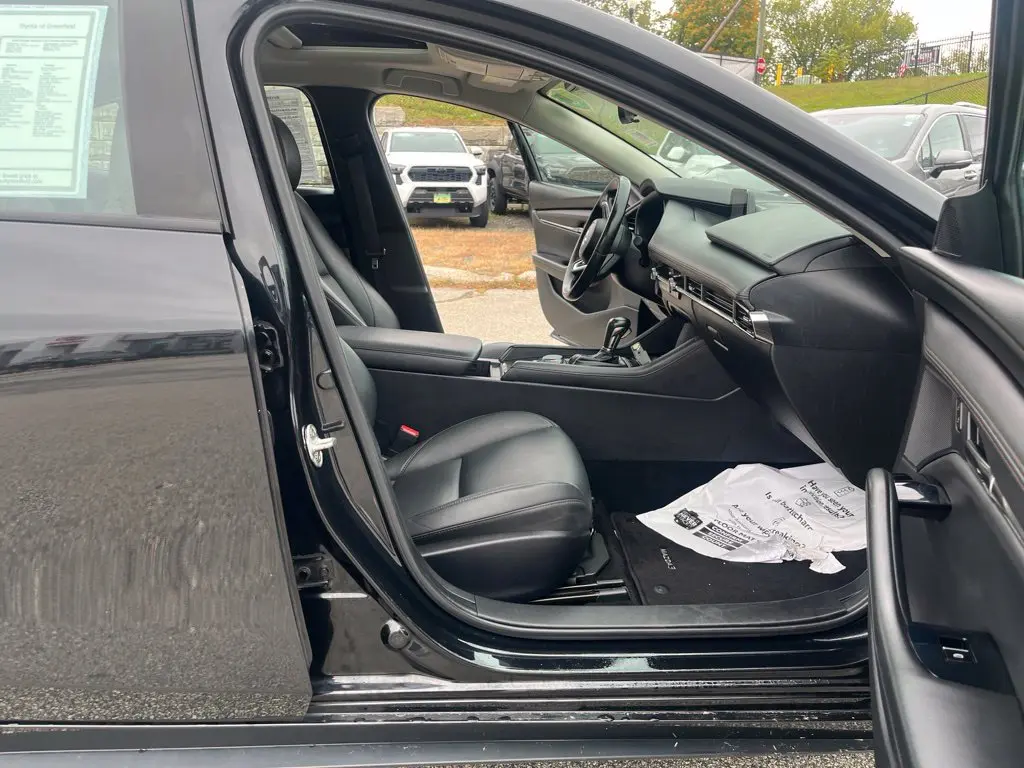 2024 MAZDA MAZDA3 - $19,799