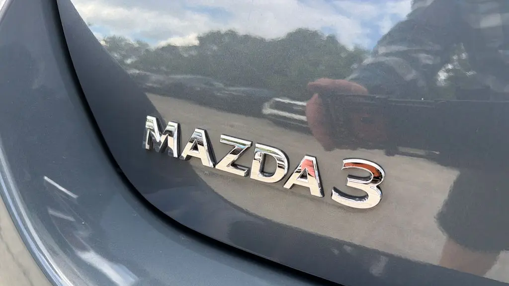 2023 Mazda Mazda3 Sedan 2.5 S Carbon Edition