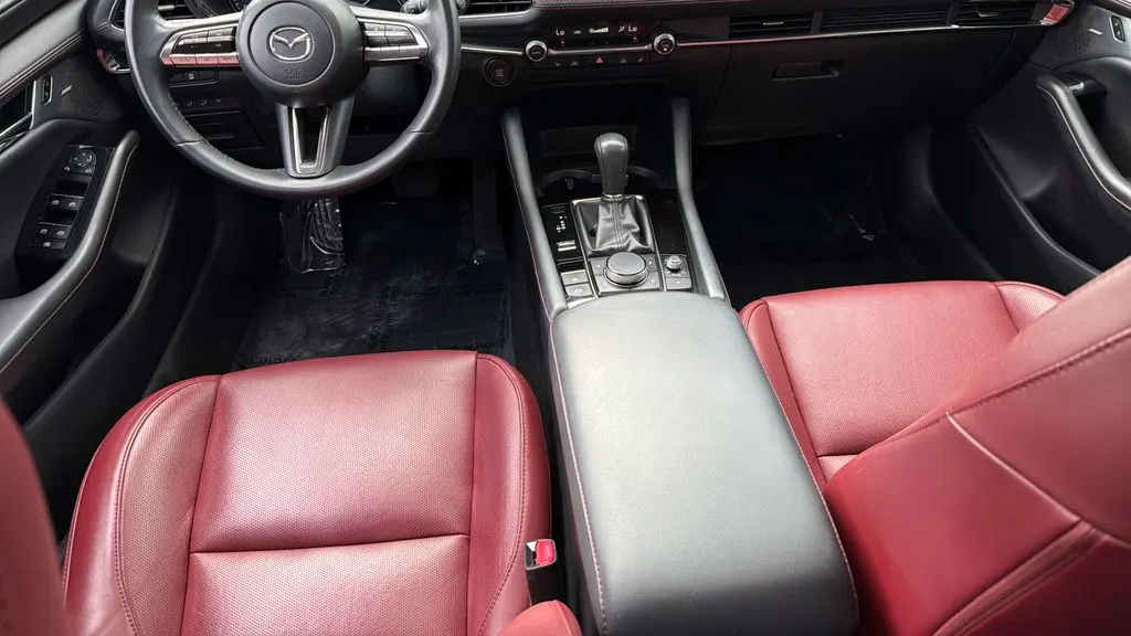 2023 Mazda Mazda3 Sedan 2.5 S Carbon Edition