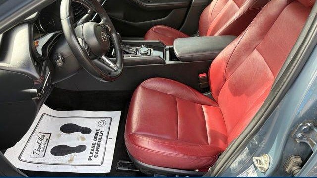 2024 Mazda Mazda3 Sedan 2.5 S Carbon Edition