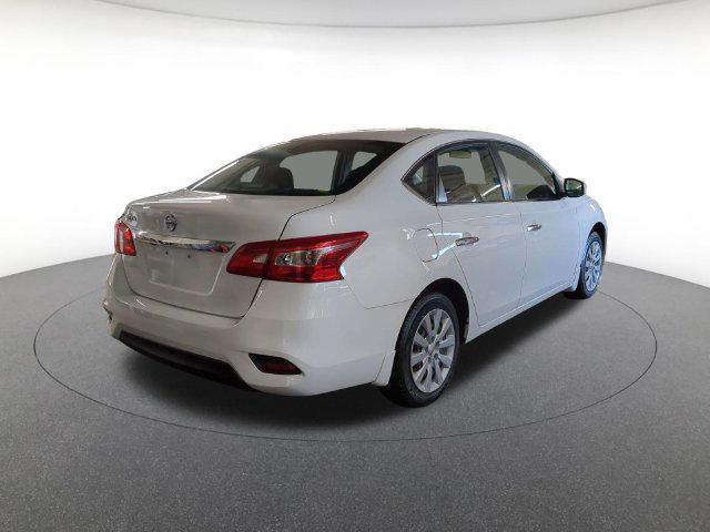 2019 Nissan Sentra - $14,300