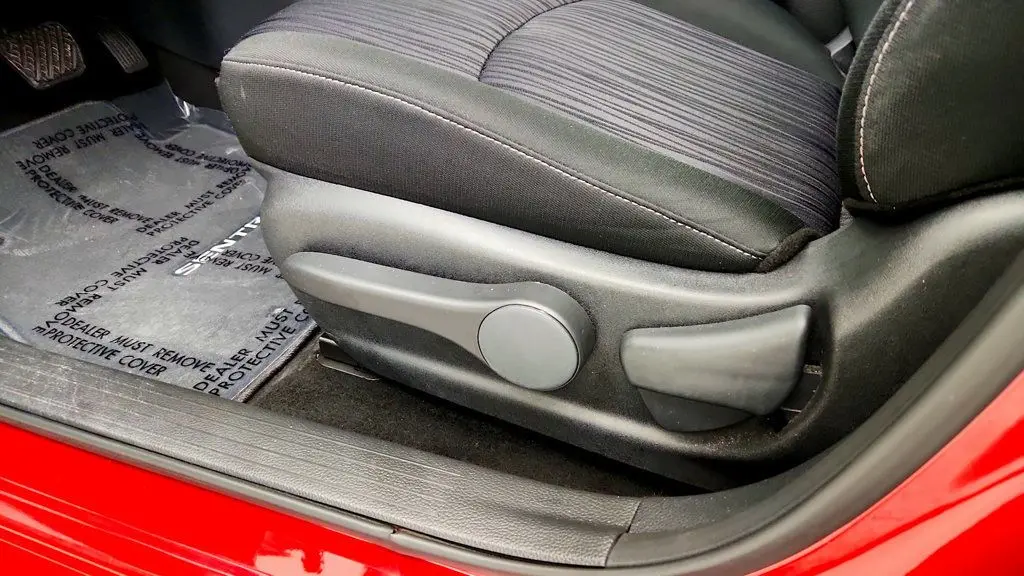 2019 Nissan Sentra - $14,495