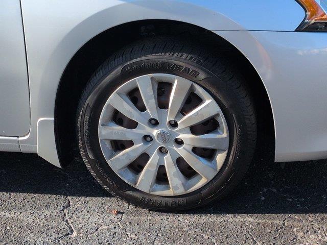 2015 Nissan Sentra - $8,998