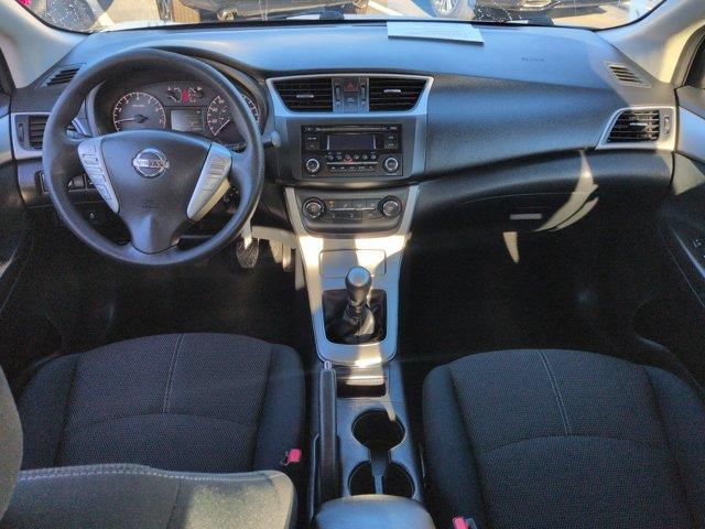 2015 Nissan Sentra - $8,998