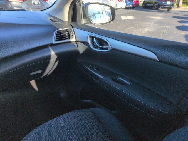 2015 Nissan Sentra - $8,998