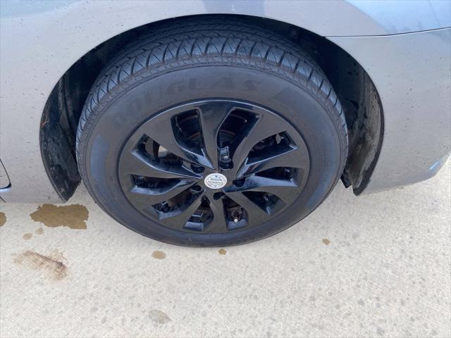 2017 Nissan Sentra - $9,250