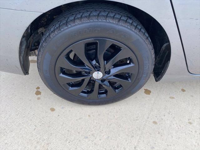 2017 Nissan Sentra - $9,250