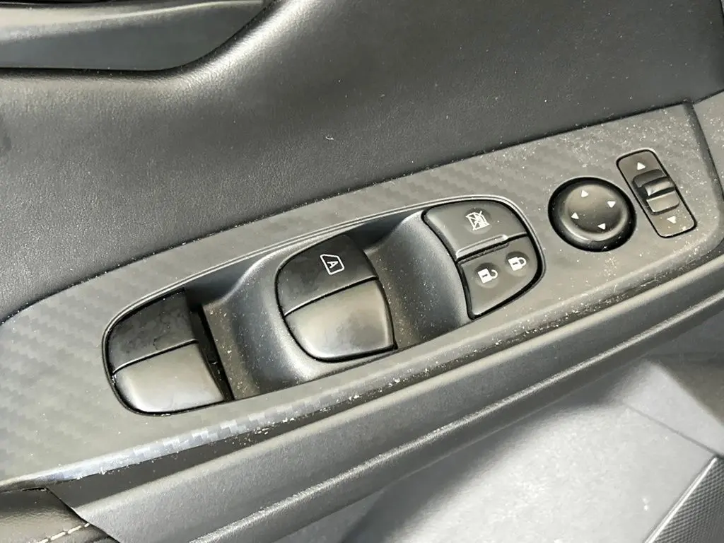 2025 Nissan Sentra - $18,099