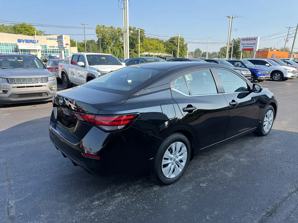 2025 Nissan Sentra - $18,995