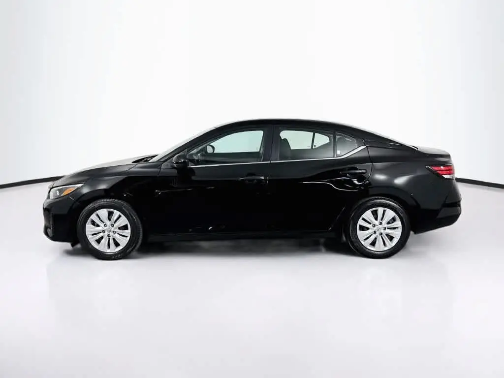 2025 Nissan Sentra - $17,625