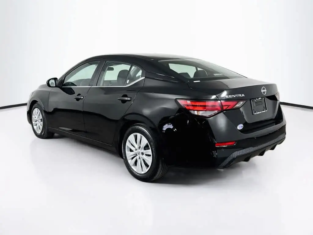 2025 Nissan Sentra - $17,625