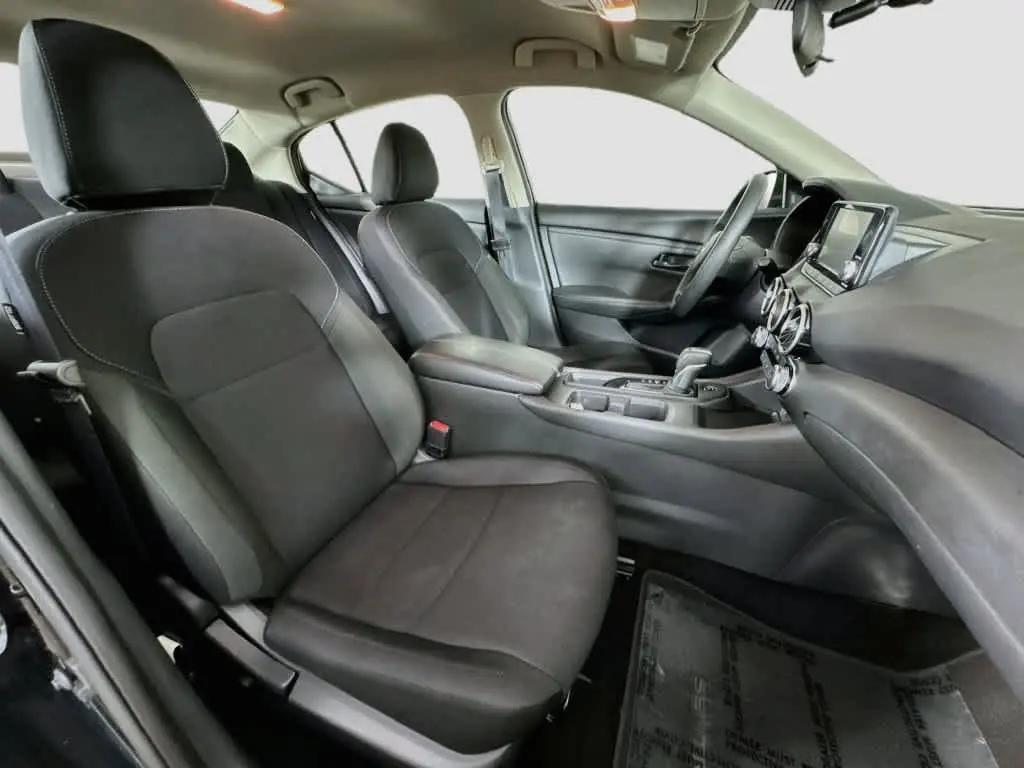 2025 Nissan Sentra - $17,625