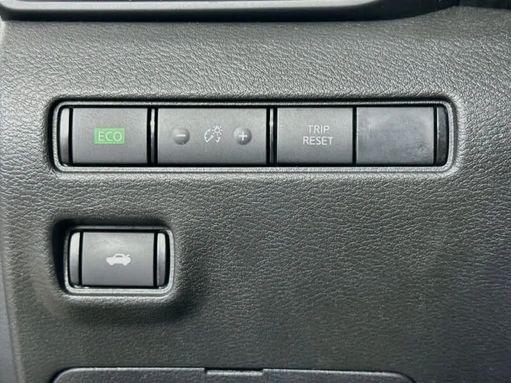2025 Nissan Sentra - $17,625