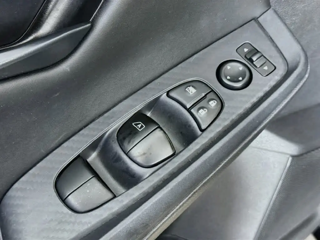 2025 Nissan Sentra - $17,625