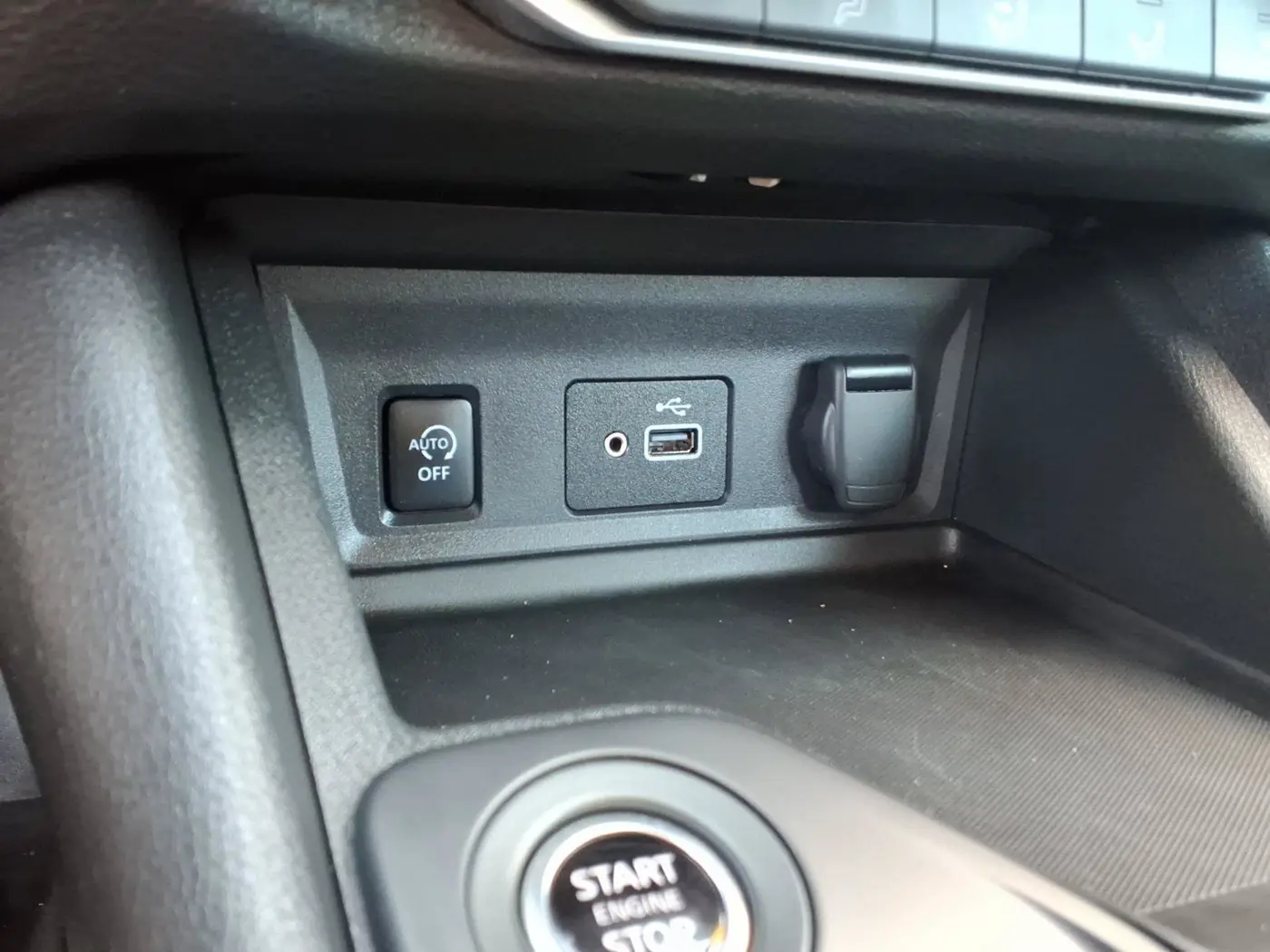 2024 Nissan Sentra - $17,654