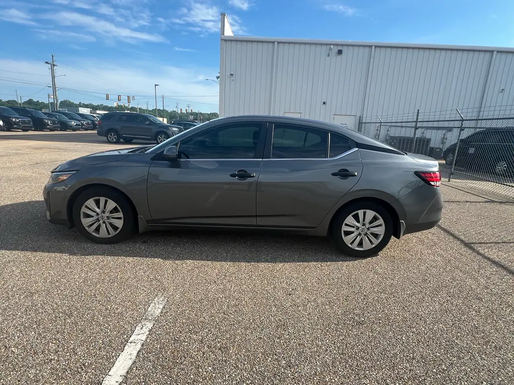 2025 Nissan Sentra - $24,085