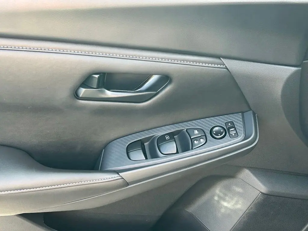 2025 Nissan Sentra - $18,972